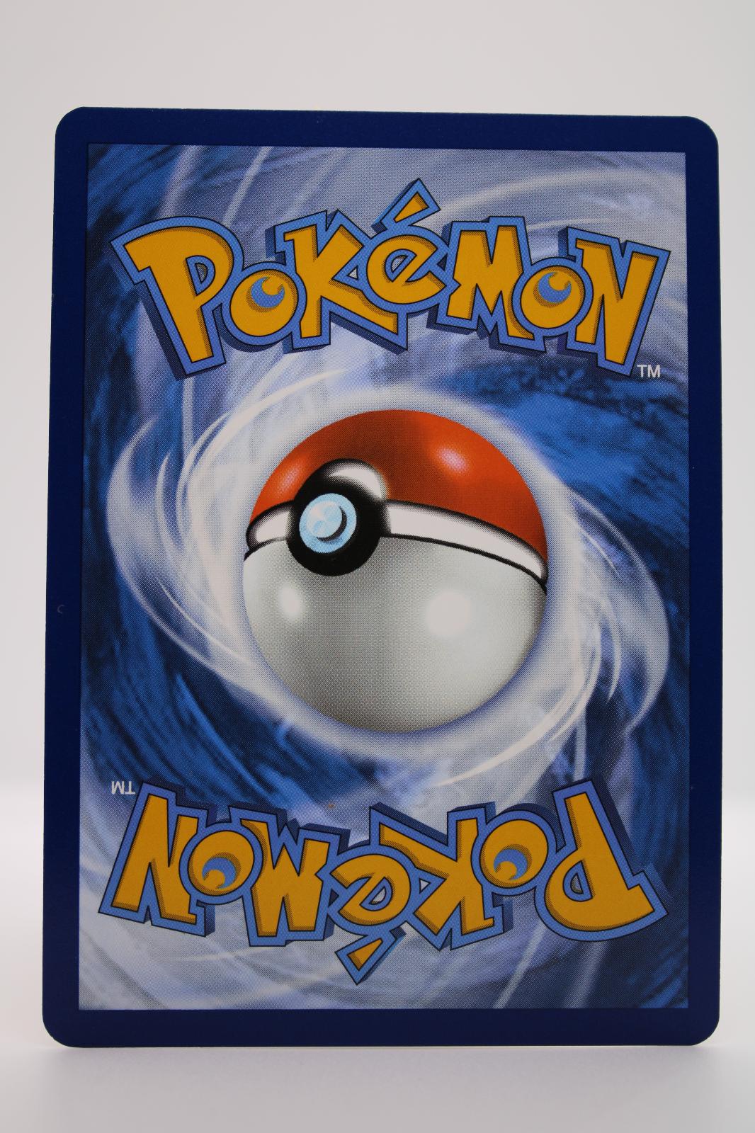 ERI 136/131 HOLO ULTRA RARE PRISMATIC EVOLUTIONS POKEMON NM